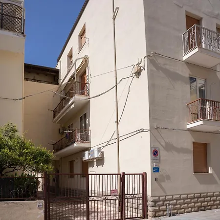 Nonna Rosas Apartment