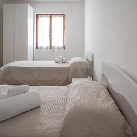 Apartment Nonna Rosas *